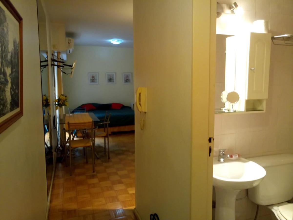 Departamento En El Centro De La Ciudad. Para 2 Personas Buenos Aires Eksteriør billede